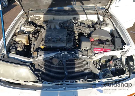 1996 Toyota Avalon Xl/Xls z USA, uszkodzony, nr VIN 4T1BF12B6TU081932